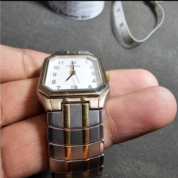 Pulsar By Seiko Mens Tank Style Date Just Quartz Watch Working V732-X166 - Picture 1 of 9